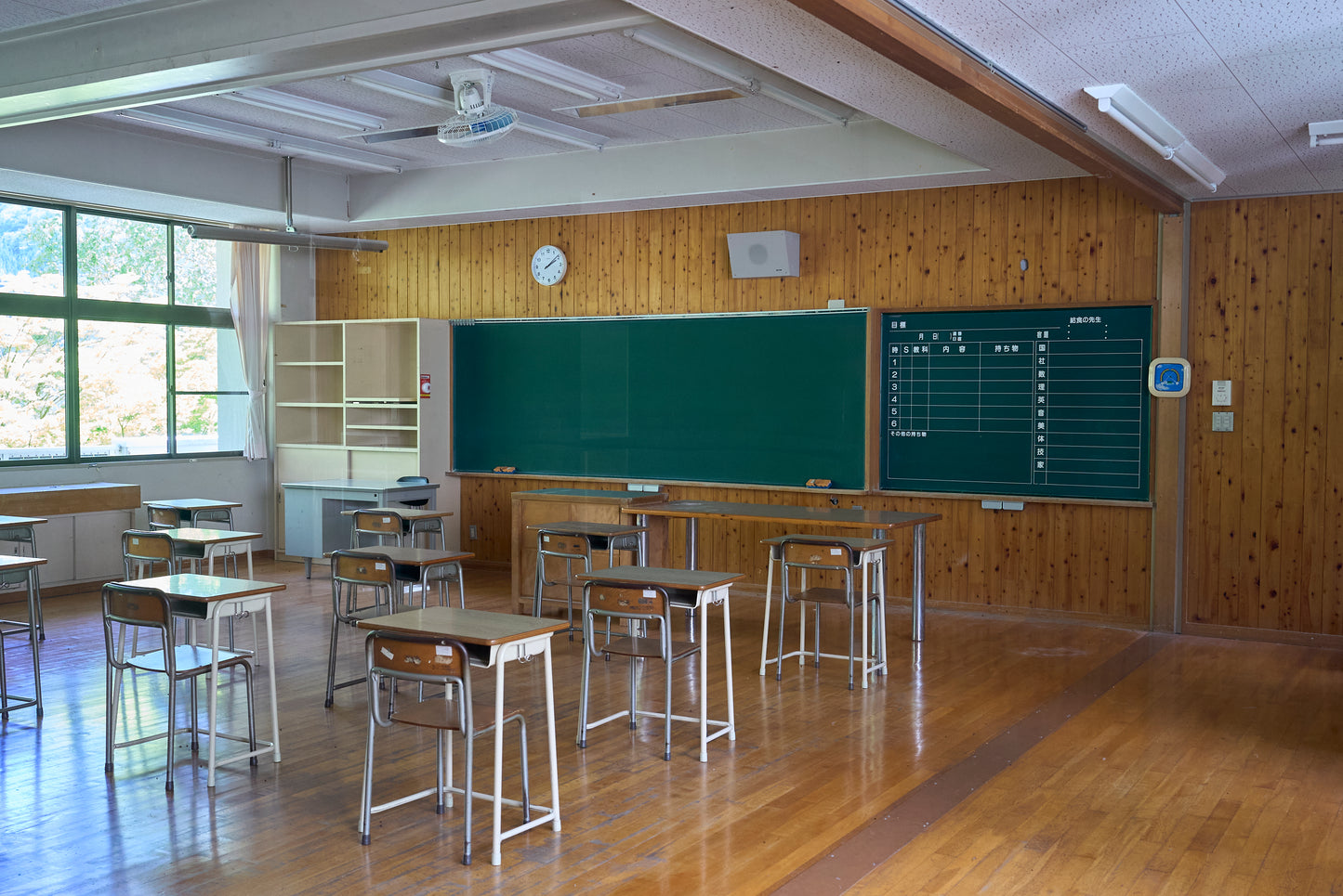 Abandoned junior high school in Shiojiri City, Nagano