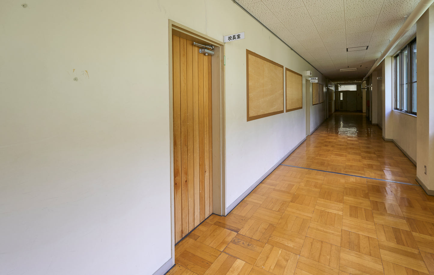 Abandoned junior high school in Shiojiri City, Nagano