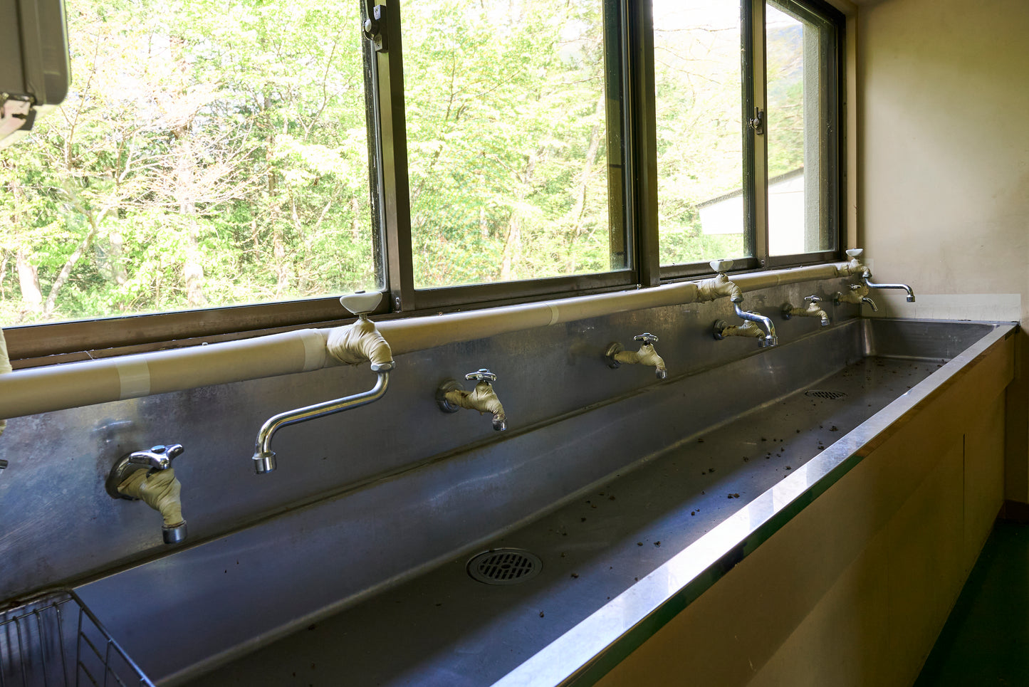 Abandoned junior high school in Shiojiri City, Nagano