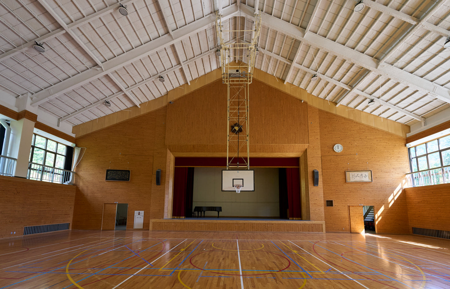 長野県塩尻市の廃中学校