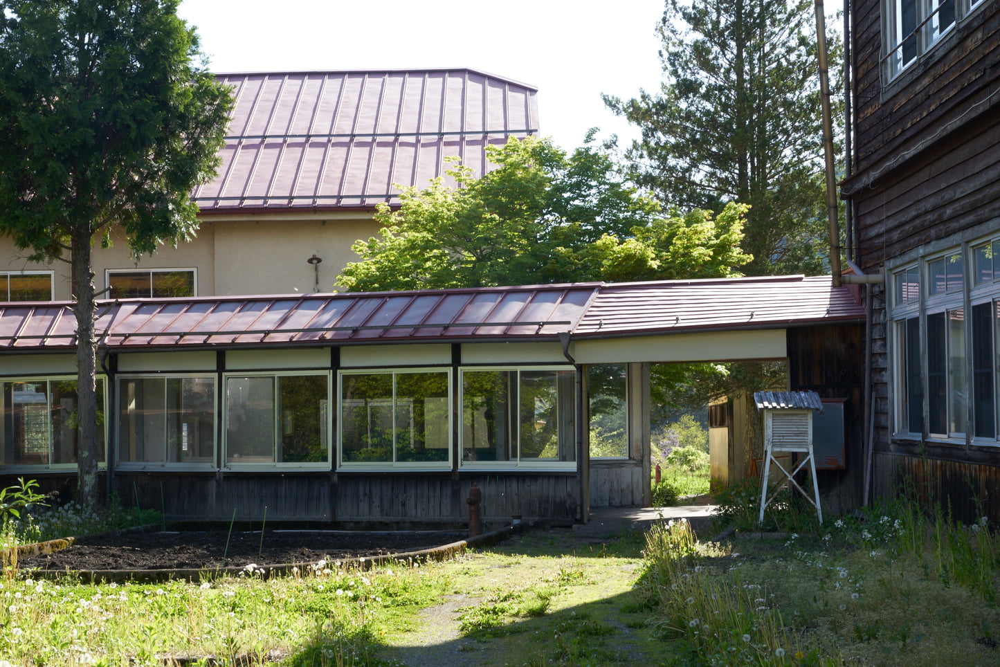 長野県木曽町の廃小学校