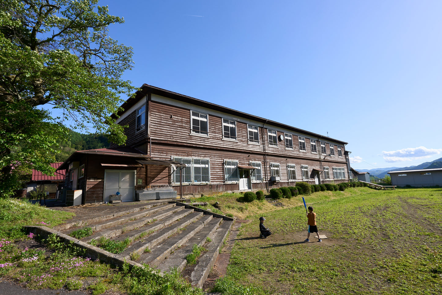 長野県木曽町の廃小学校