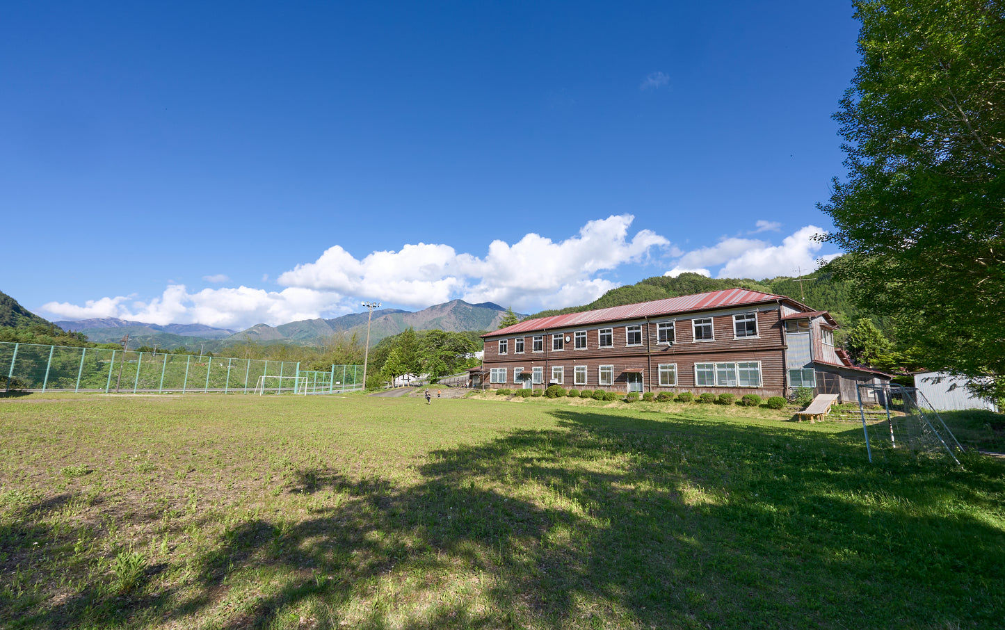 長野県木曽町の廃小学校