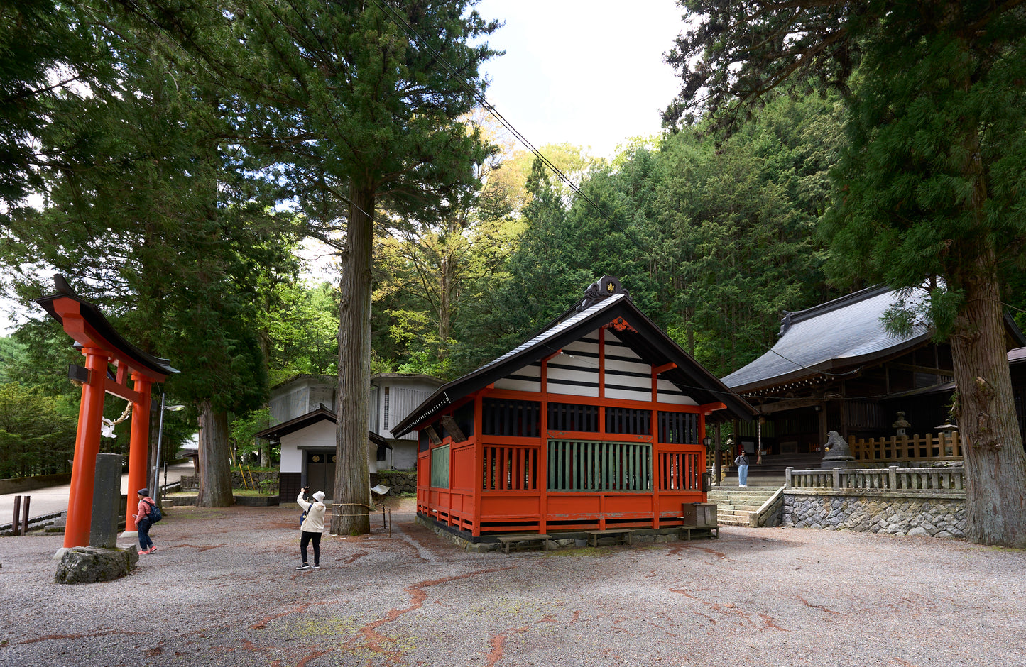 鎮神社