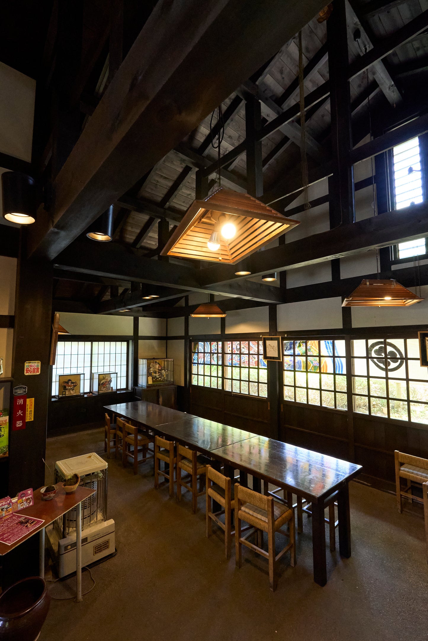 Old Private House Restaurant next to Niekawa station