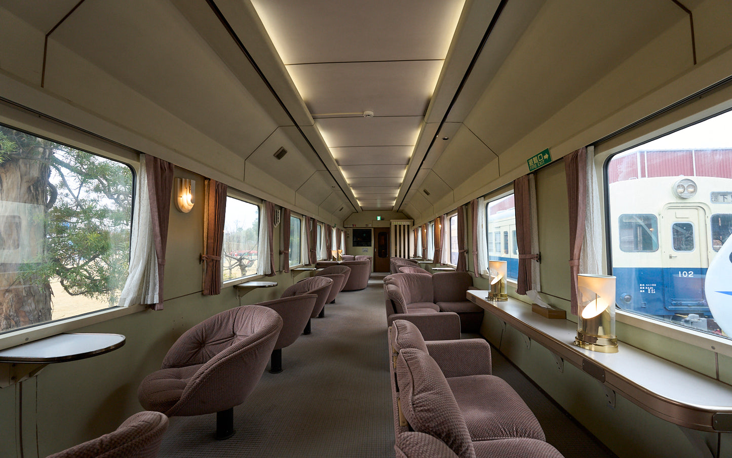 Yumenoba sleeper limited express "Hokutosei" (inside the Hirosawa City)