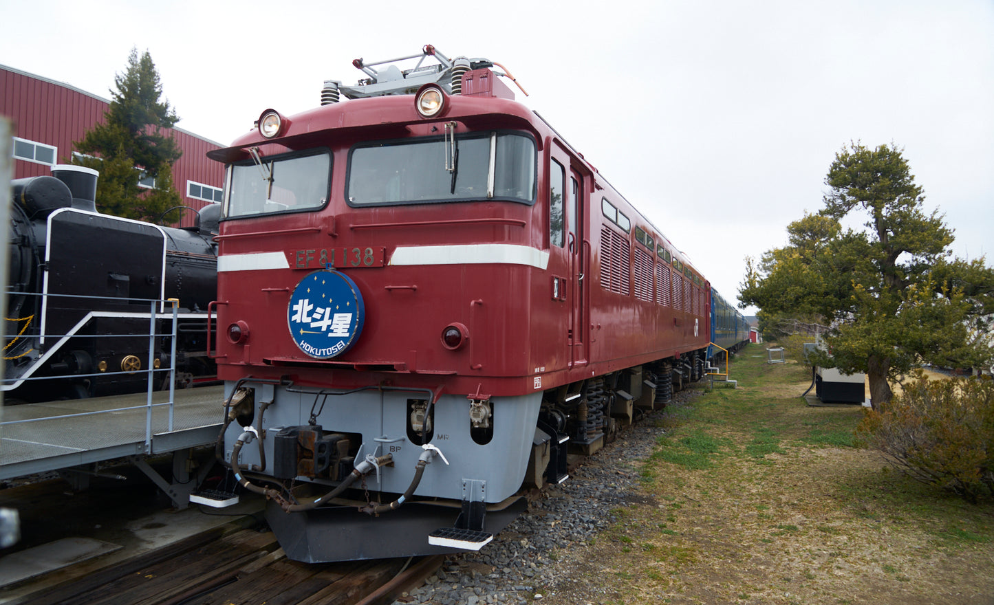 Yumenoba sleeper limited express "Hokutosei" (inside the Hirosawa City)